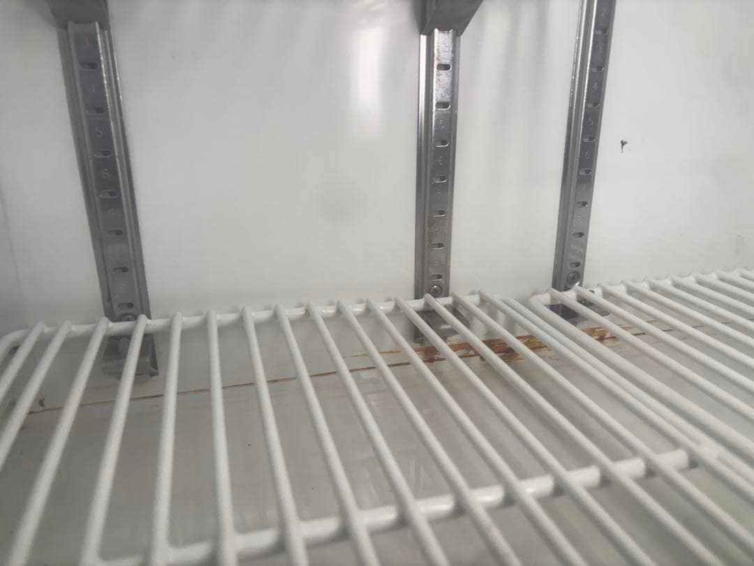 R*n様 フクシマ　ガリレイ　テーブル形 冷蔵ショーケース