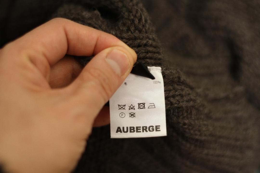 【美品】AUBERGE アメリカンレッドクロス NEST LLAMA 40