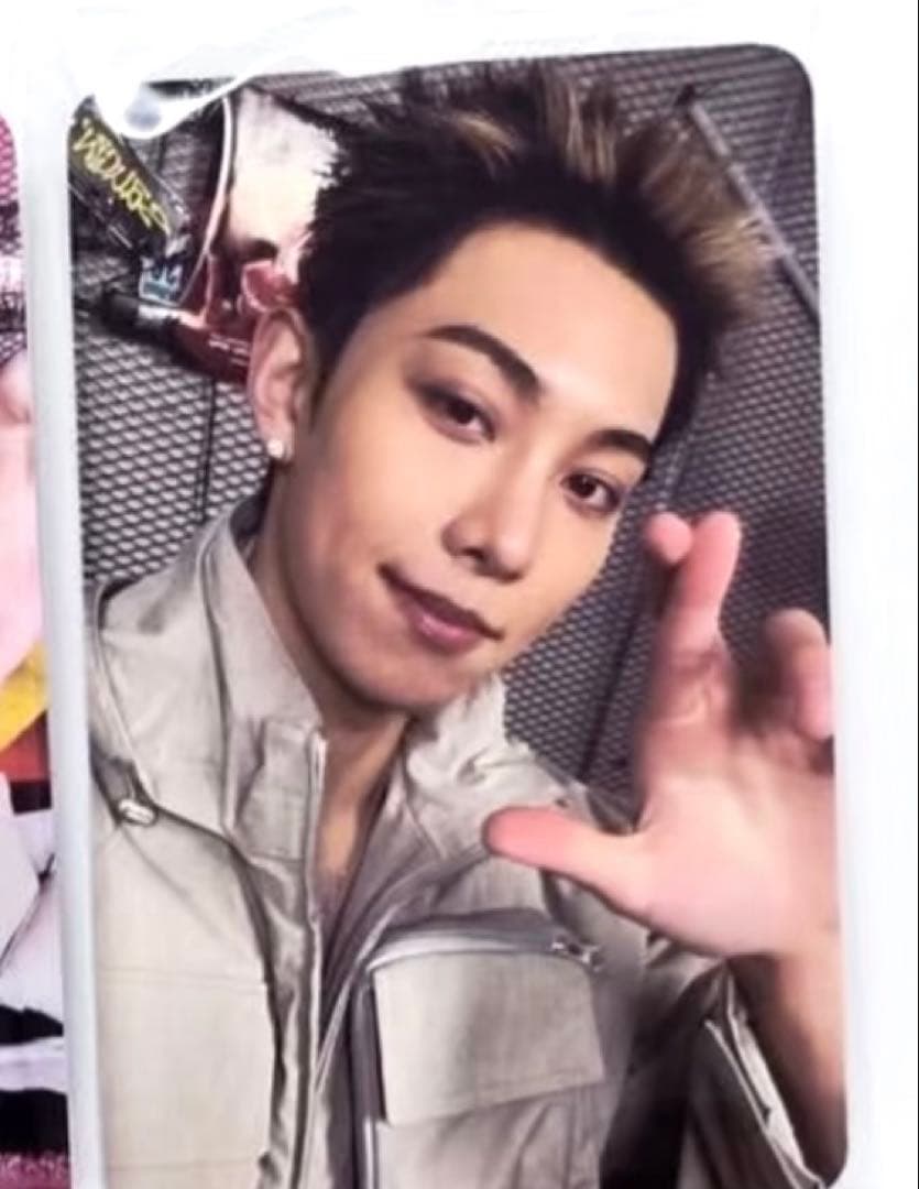 LNGSHOT リュル 1st ktown4u 限定 トレカ