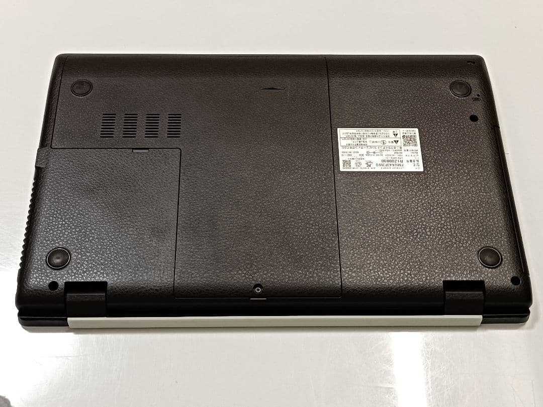 2021年12月製 Windows11 富士通 Ryzen3 5300U SSD