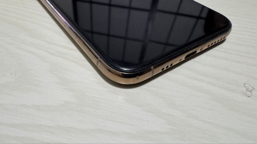 iPhone11Pro 256GB 87% ゴールド SIMフリー 美品