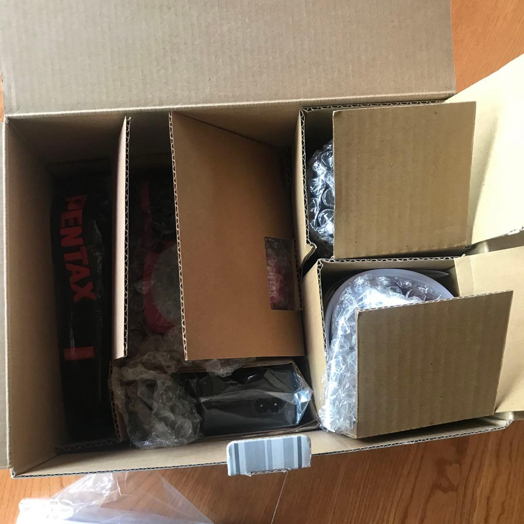 PENTAX k-r ダブルズームセット　ピンク／ブラック