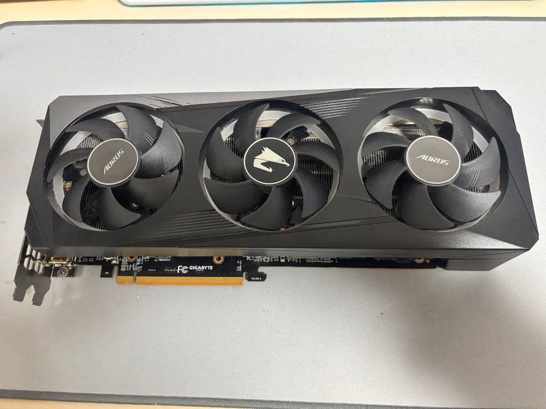 GIGABYTE AORUS RX6750XT Elite 12GB動作確認済み