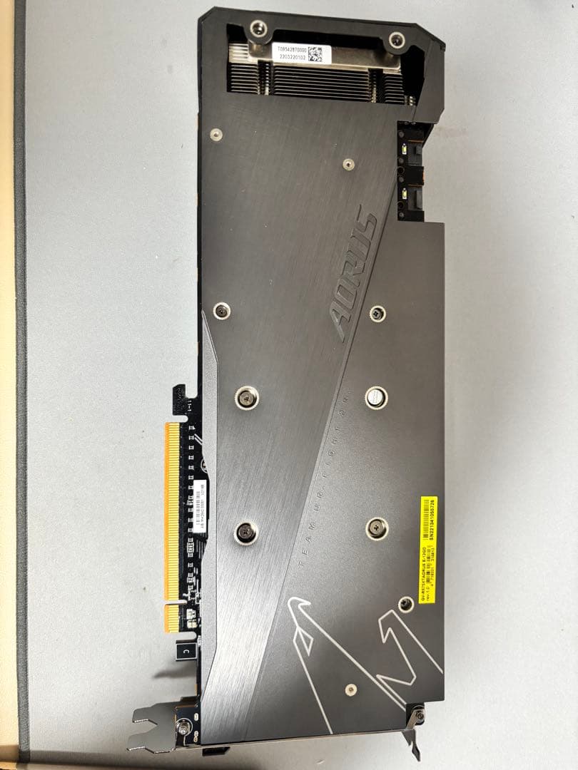 GIGABYTE AORUS RX6750XT Elite 12GB動作確認済み