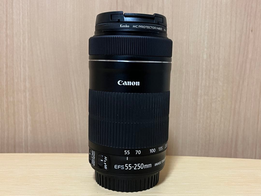 Canon EF-S 55-250mm レンズとET63カバー