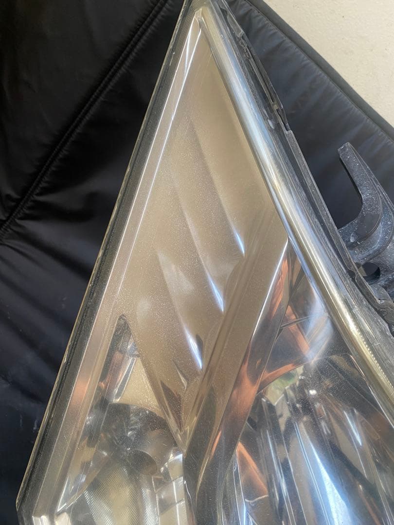 三菱 デリカ D:5 純正ヘッドライト 左右セット（コーティング済み）