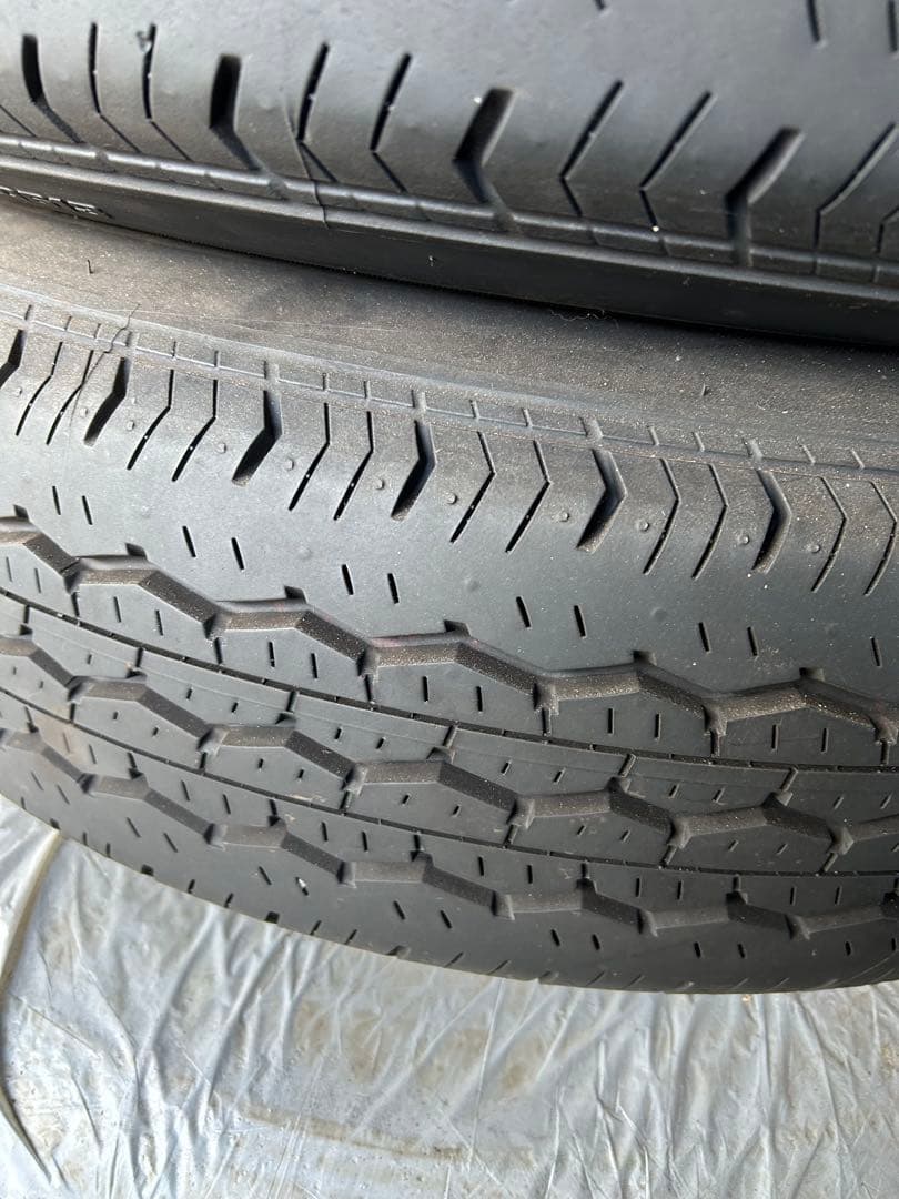 ブリヂストン 195/80R15 LT タイヤ ホイール セット 4本
