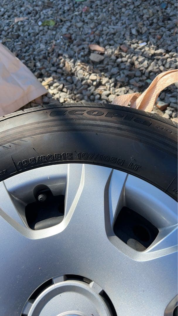 ブリヂストン 195/80R15 LT タイヤ ホイール セット 4本