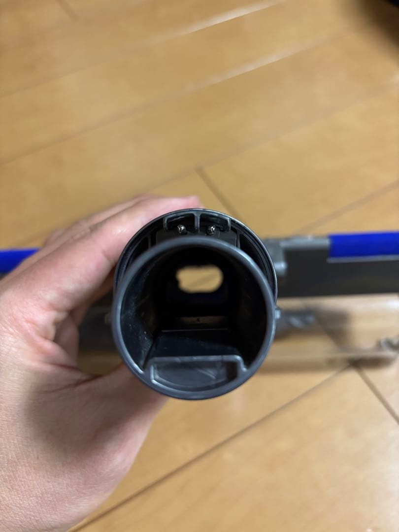 【純正品】dyson(ダイソン)V12レーザーライト付き ローラーヘッド