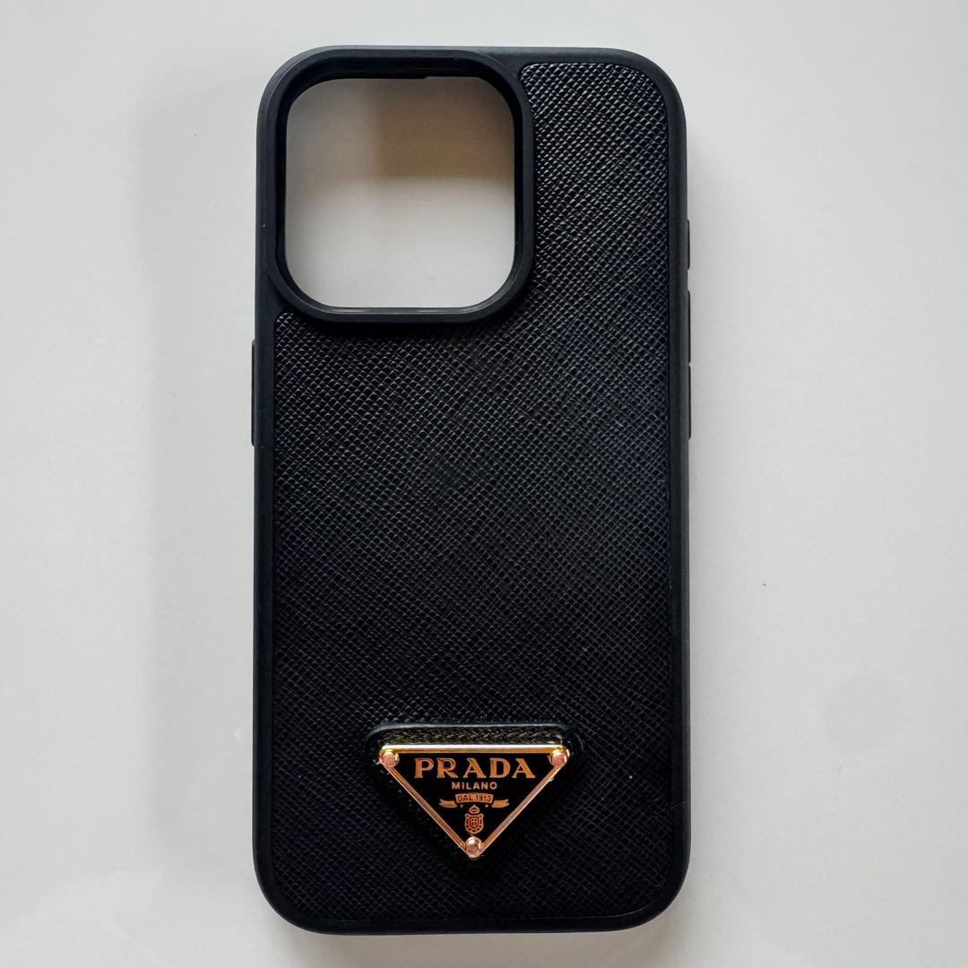 【PRADA】プラダ スマホケース iPhone15Pro