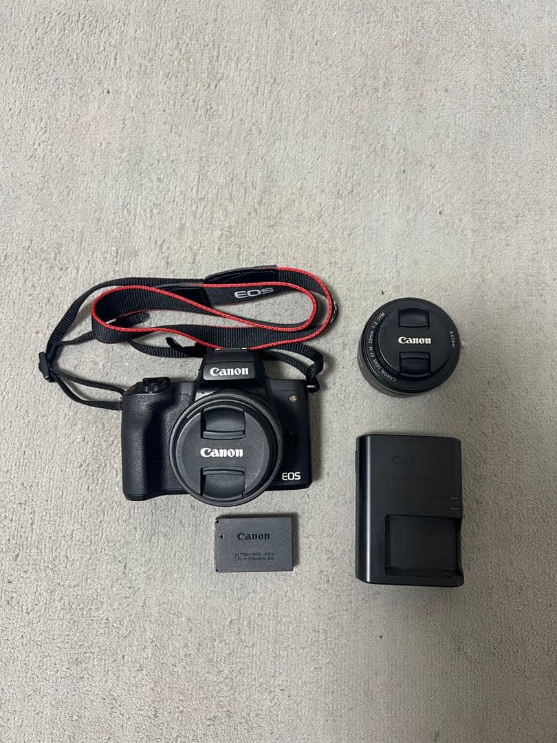 canon EOS Kiss M ダブルレンズキット
