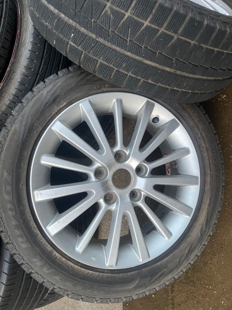 引き取り値下げ！スイフト16インチ スポークデザイン ホイールスタッドレスセット