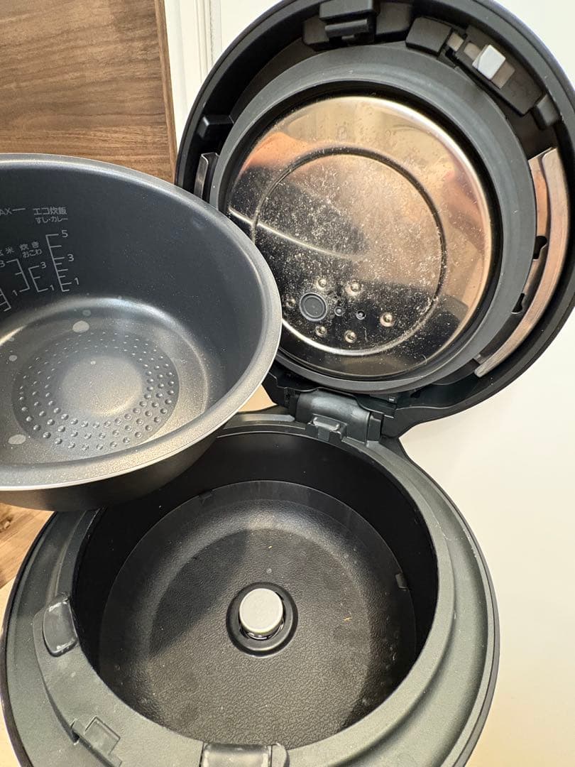 圧力IHジャー炊飯器　SR-CR10A