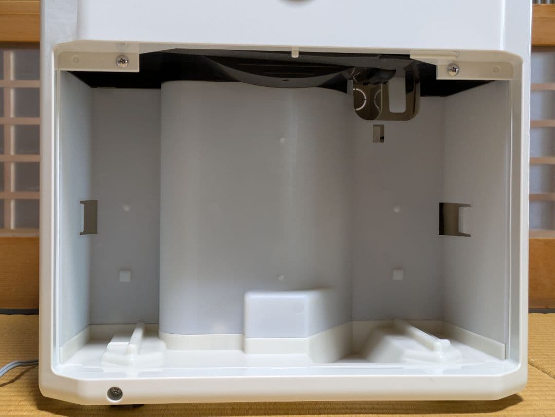 コロナ 冷風・衣類乾燥除湿機 2023年製　CDM-1023（箱無し）