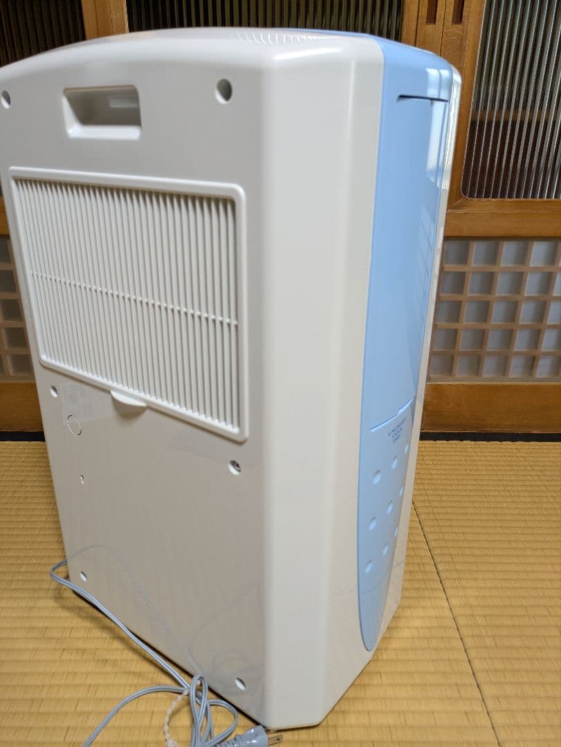 コロナ 冷風・衣類乾燥除湿機 2023年製　CDM-1023（箱無し）