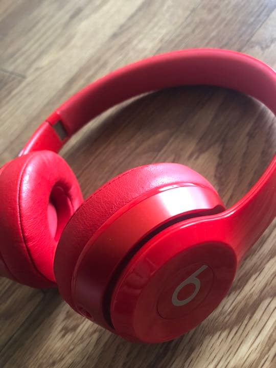 ヘッドホン Beats by Dr Dre beatssolo2
