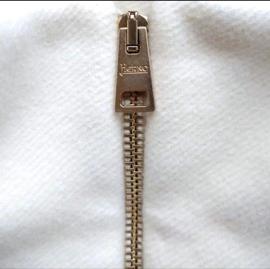 ヘルノ　ウール切り替え　ジップダウンコート