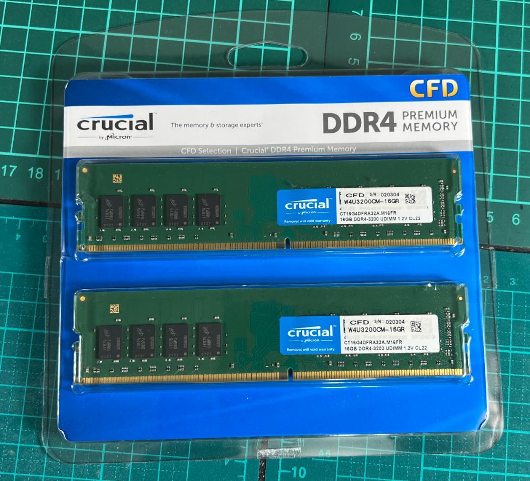 Crucial DDR4-3200 32GB(16GBx2枚) PCメモリ