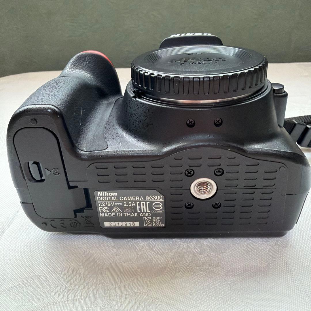 Nikon D3300 デジタル一眼レフカメラ ダブルズームレンズキット　美品