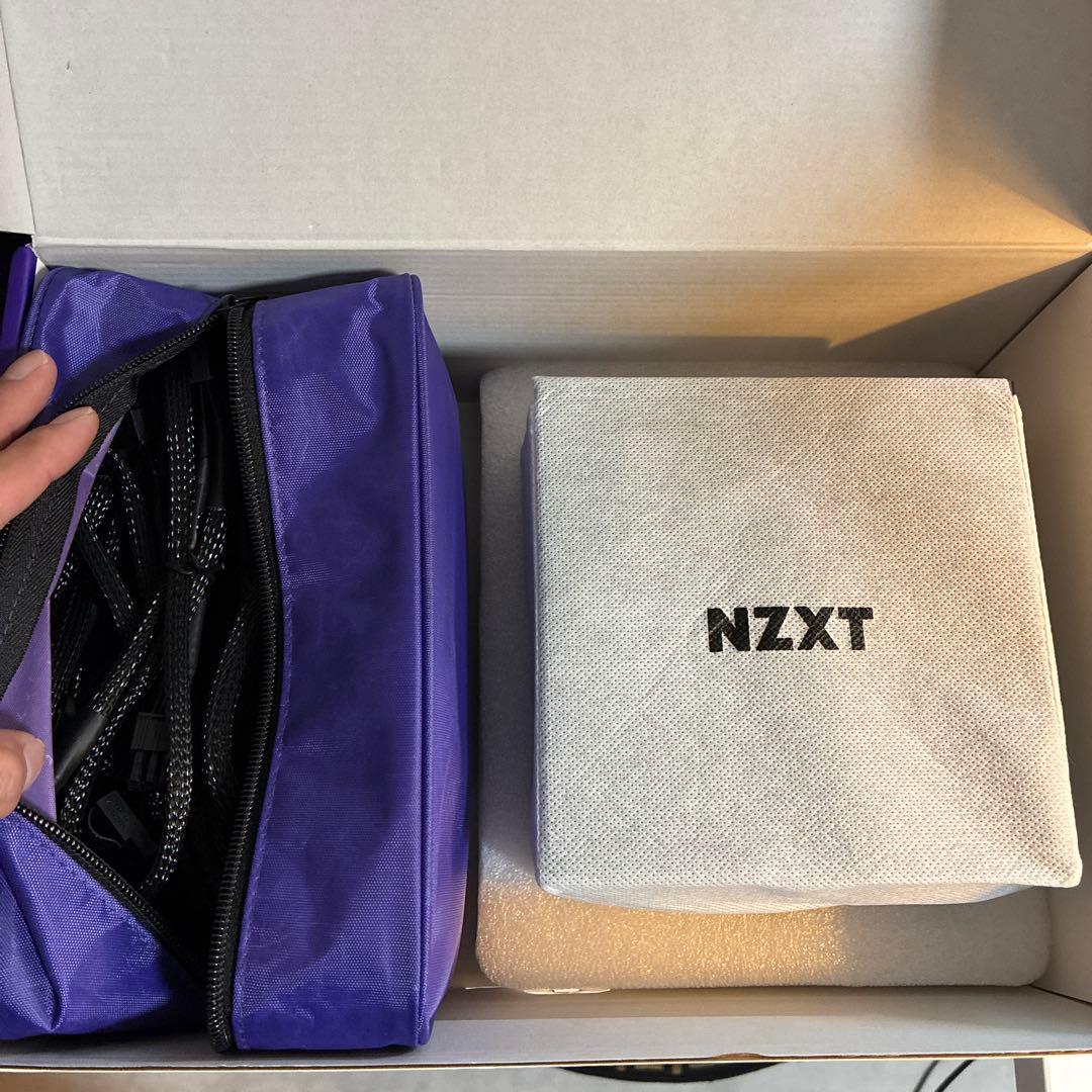 【ほぼ新品】NZXT C1000 電源ユニット 1000W