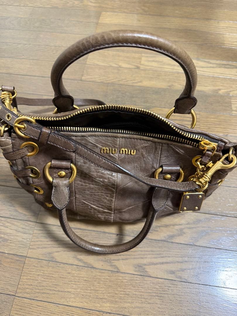 MIU MIU ブラウンレザートートバッグ美品