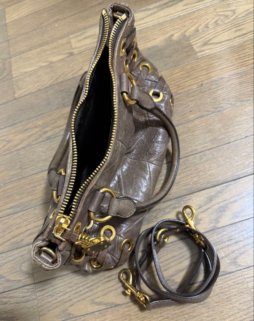 MIU MIU ブラウンレザートートバッグ美品