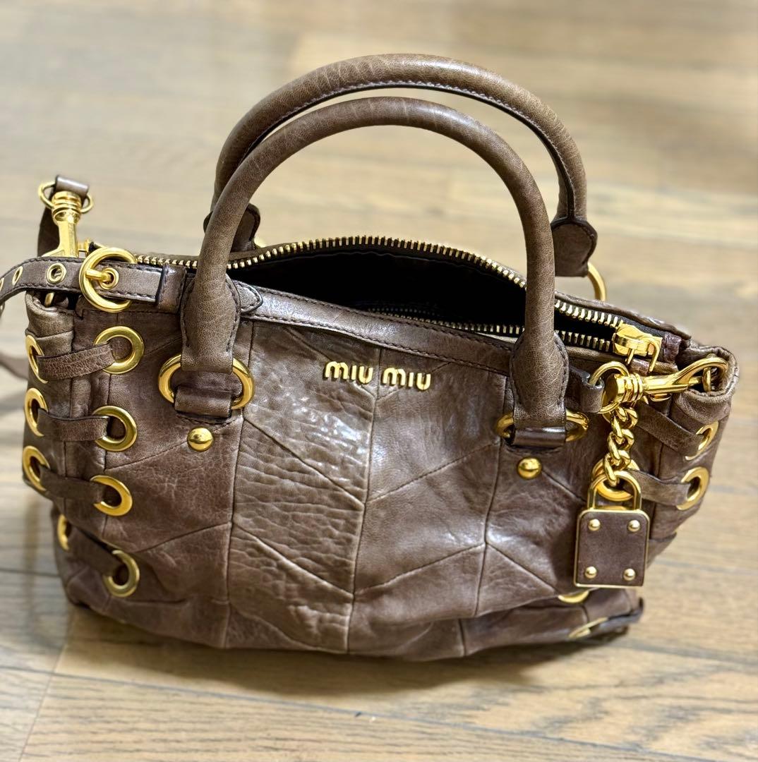 MIU MIU ブラウンレザートートバッグ美品