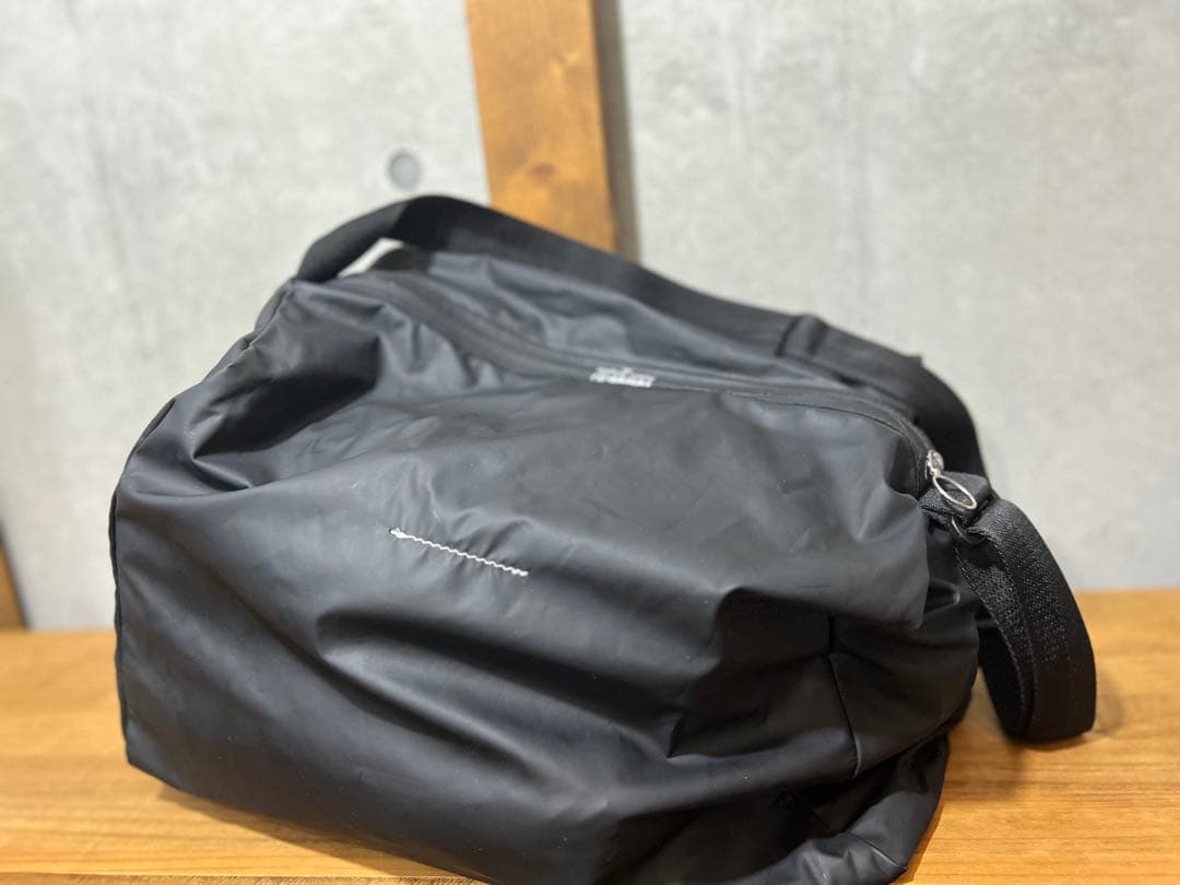 MM6 ナイロン ショルダーバッグ ブラック 中古