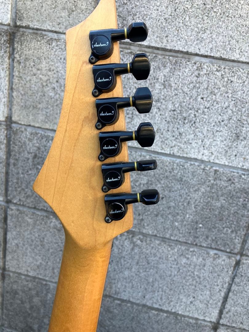 シャーベル製エレキギター　CDS-055 SSH 中古品