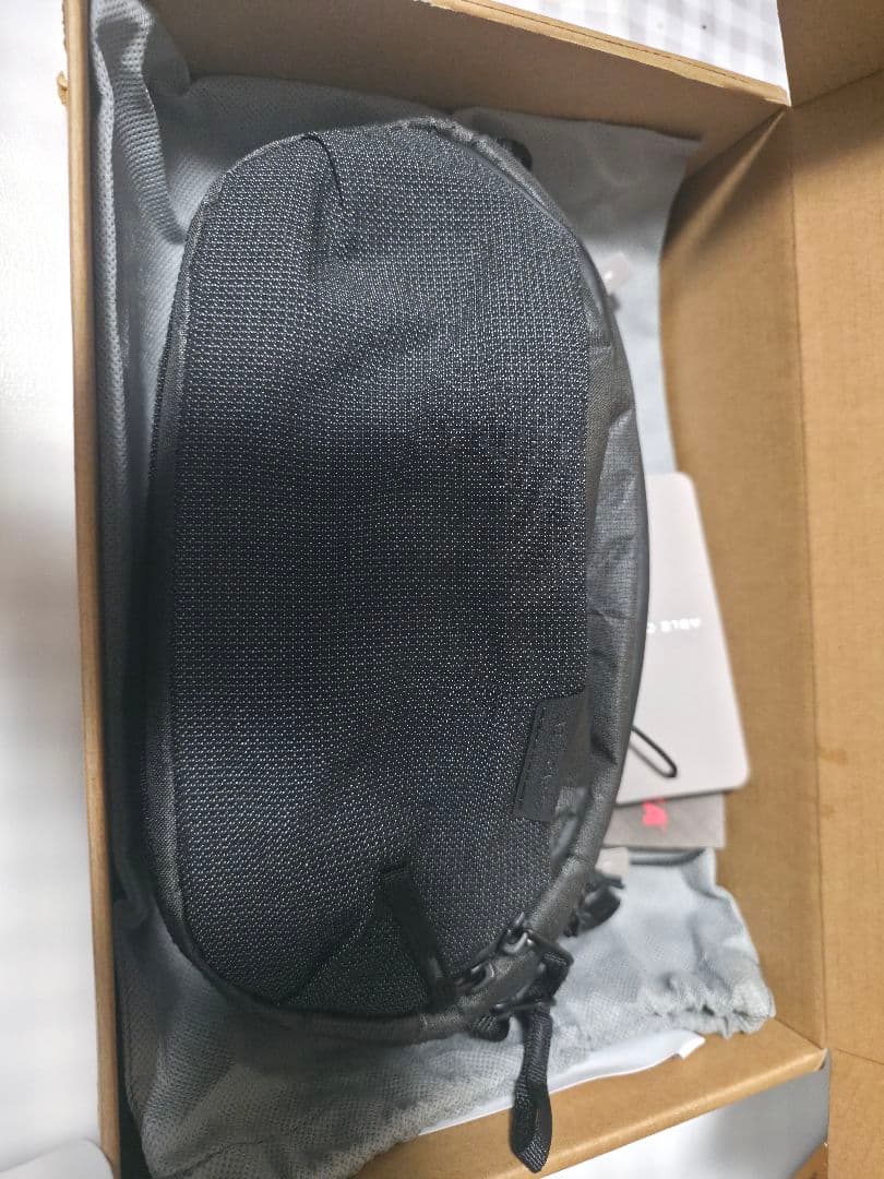 新品 ABLE CARRY Core Sling Ultra Black