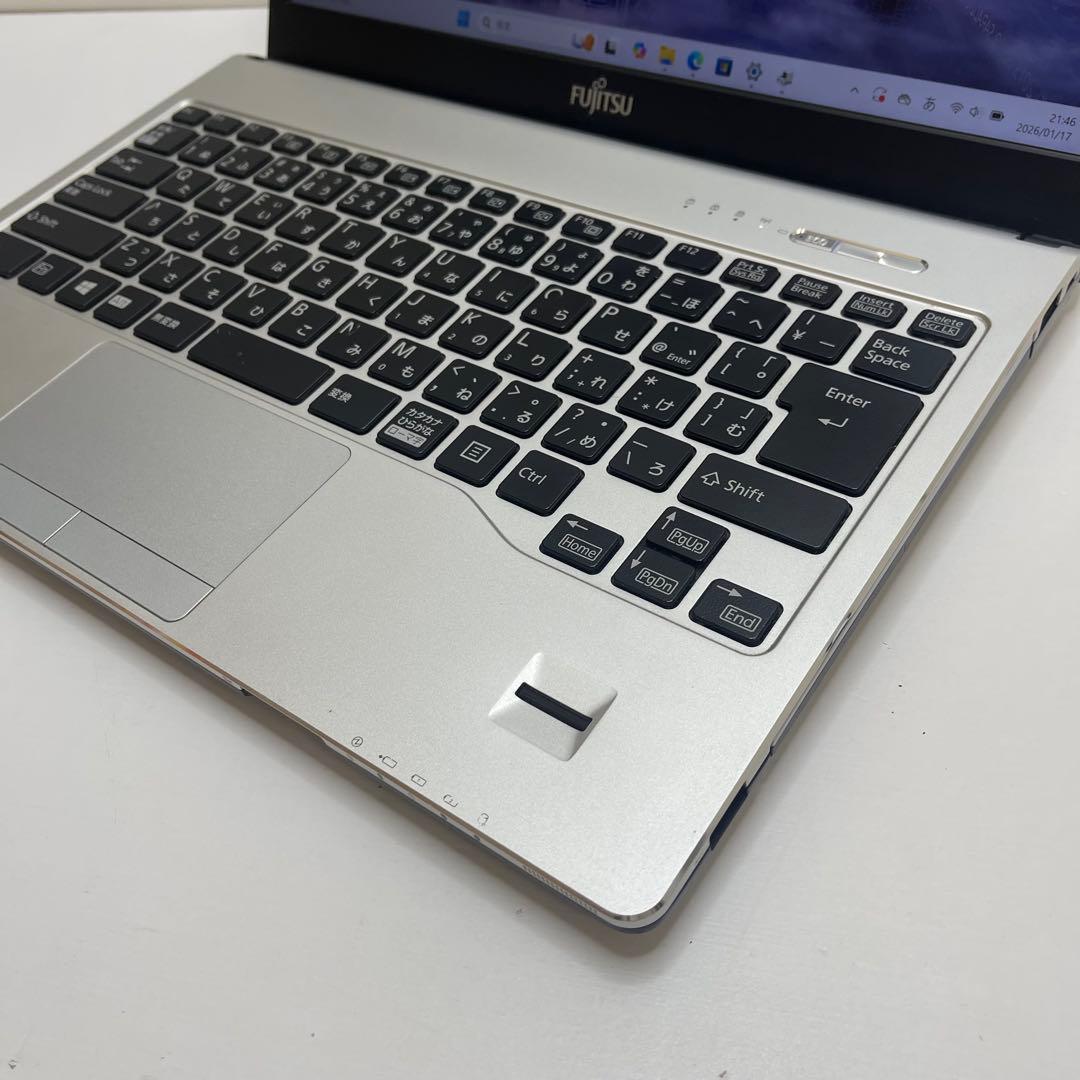 #824 富士通 LIFEBOOK U938/S i5-8250U 8GB