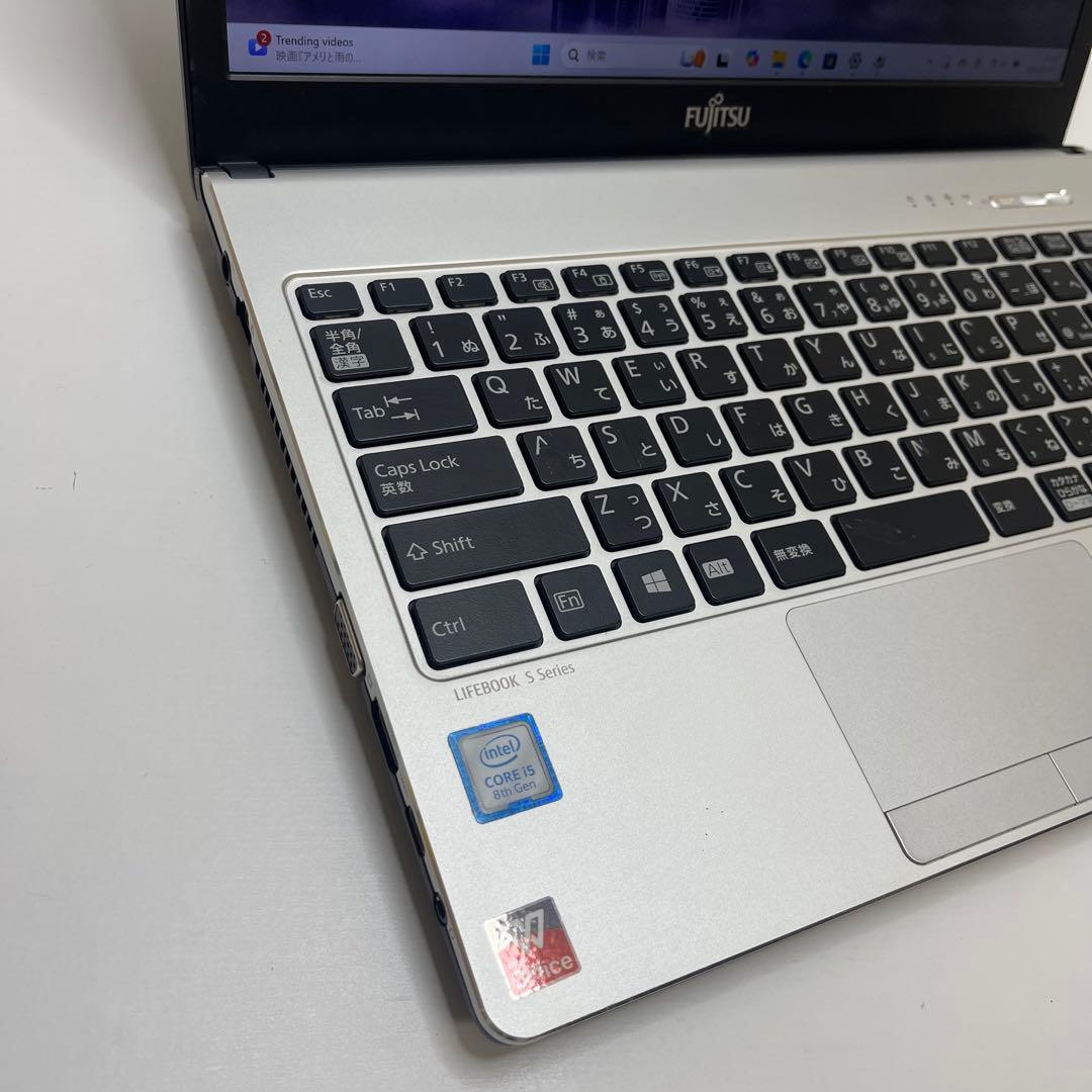 #824 富士通 LIFEBOOK U938/S i5-8250U 8GB
