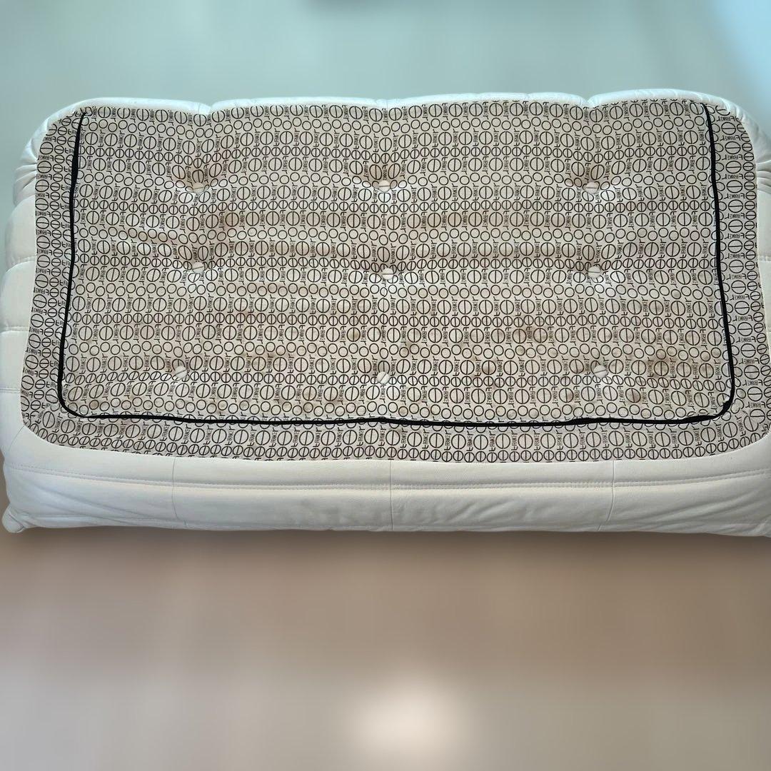 ligne roset Togo3pソファ