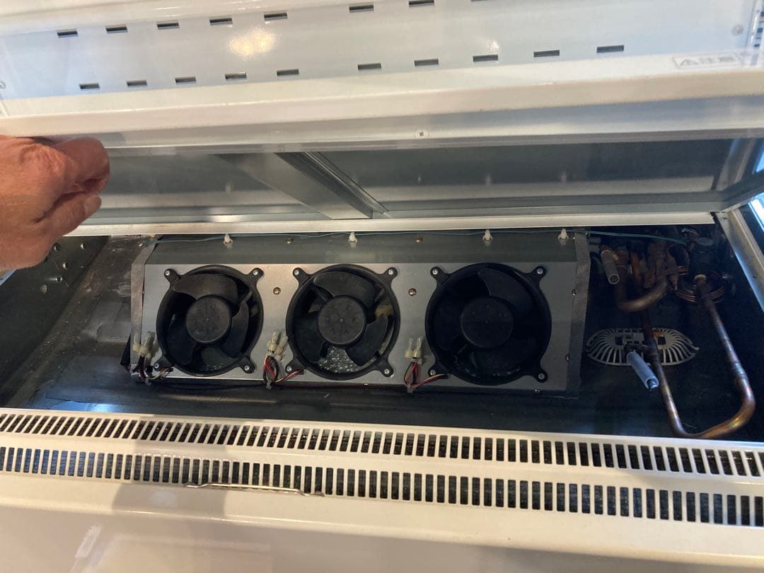 フクシマガリレイ 業務用冷蔵庫 多段オープンショーケースMEU-32WKSA5G