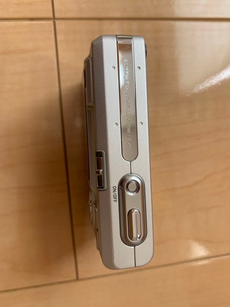 動作品　CASIO EXILIM ZOOM EX-Z4