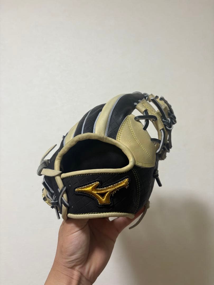 Mizuno 軟式グローブ 黒/クリーム