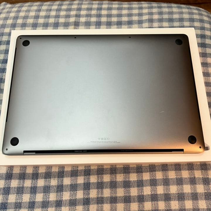 MacBookpro 2019 16インチ 512GB