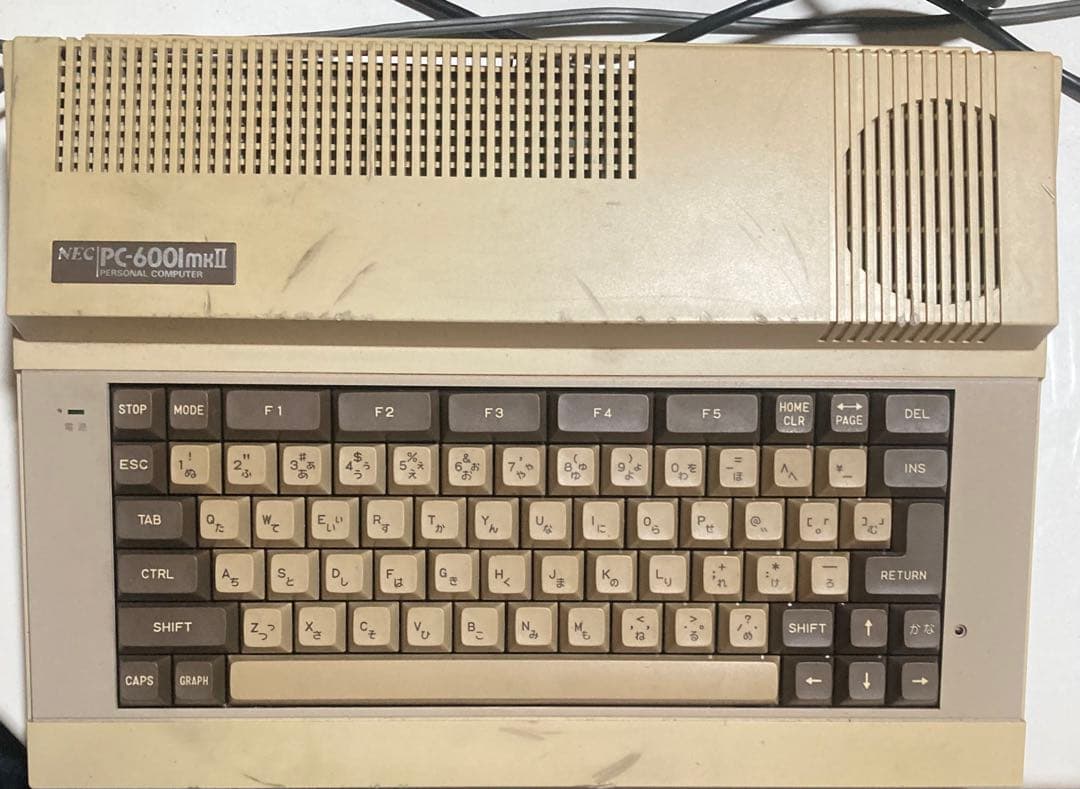 PC-6001mk2 本体　（コンデンサ交換済）