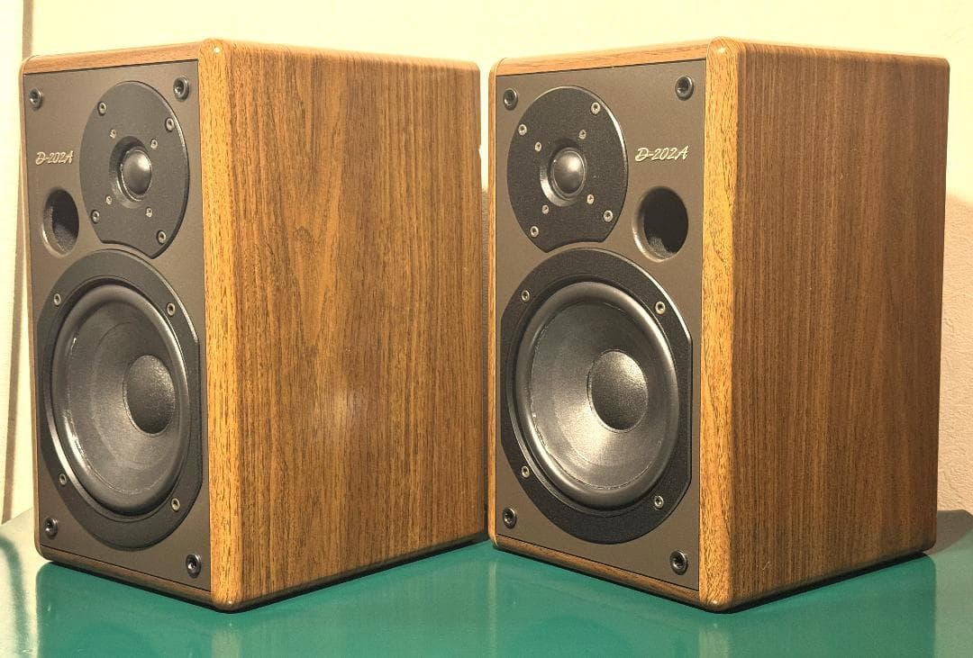 ONKYO D-202A エッジ交換済 音楽のもつ心地良い自然な響き 豊かな表現