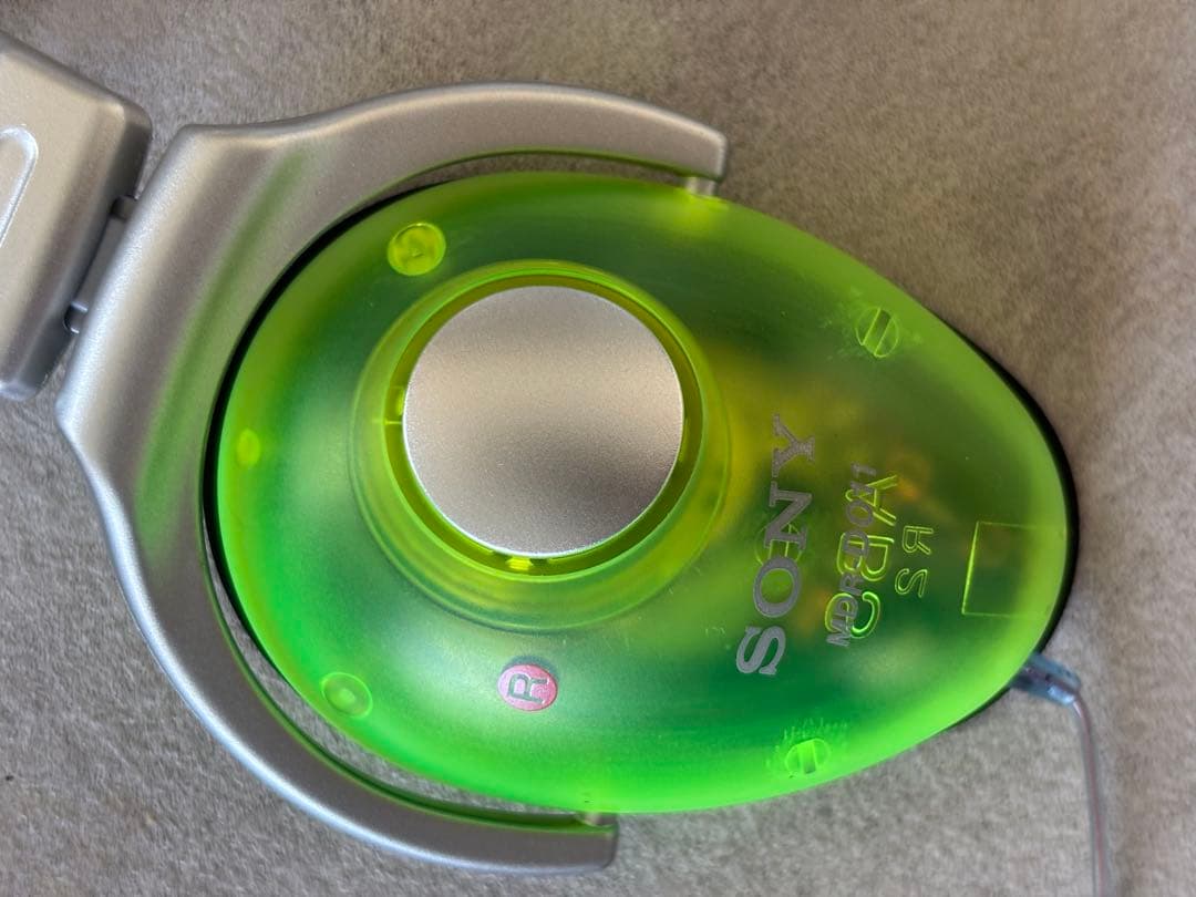 ソニーヘッドホンスケルトン密閉型MDR-D011 ウォークマンWM-FS1付属品