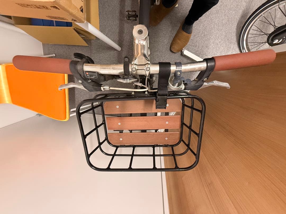 Asahi製クロスバイクWEEKEND BIKES 2019年 黒 前カゴ付