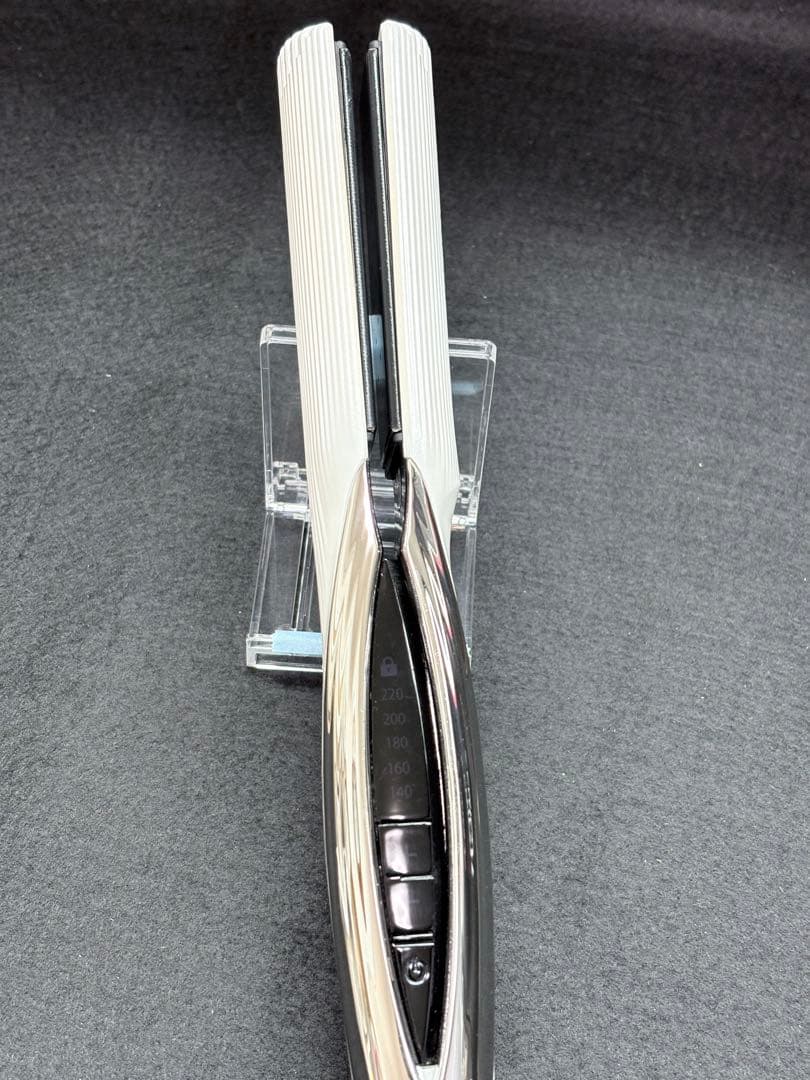 【動作品】【正規品】【化粧箱付き】ReFa ストレートヘアアイロン