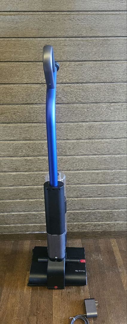 ぢ*。様 美品 WashG1 水拭き ダイソン スティッククリーナー Wash