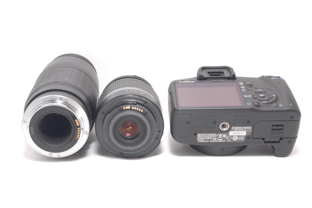 ⭐️超望遠レンズ付き⭐️Canon Kiss X3 キャノン　デジタル一眼