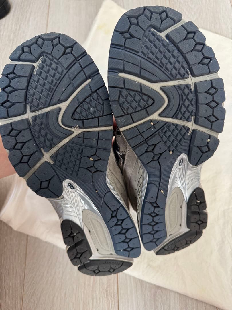 ニューバランス2002 サイズ27.5