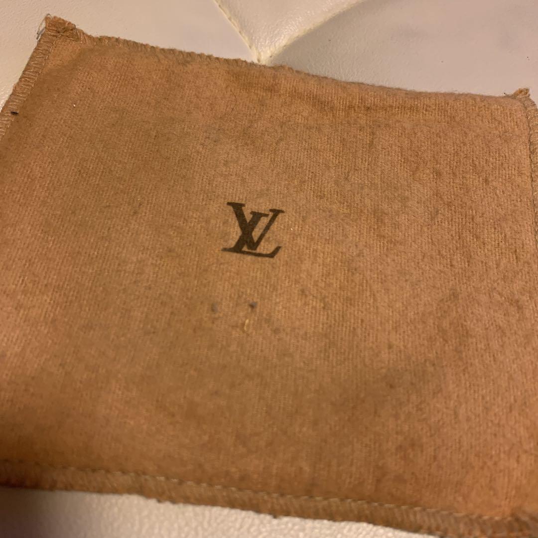 ヴィトン ヘアピン　フルール