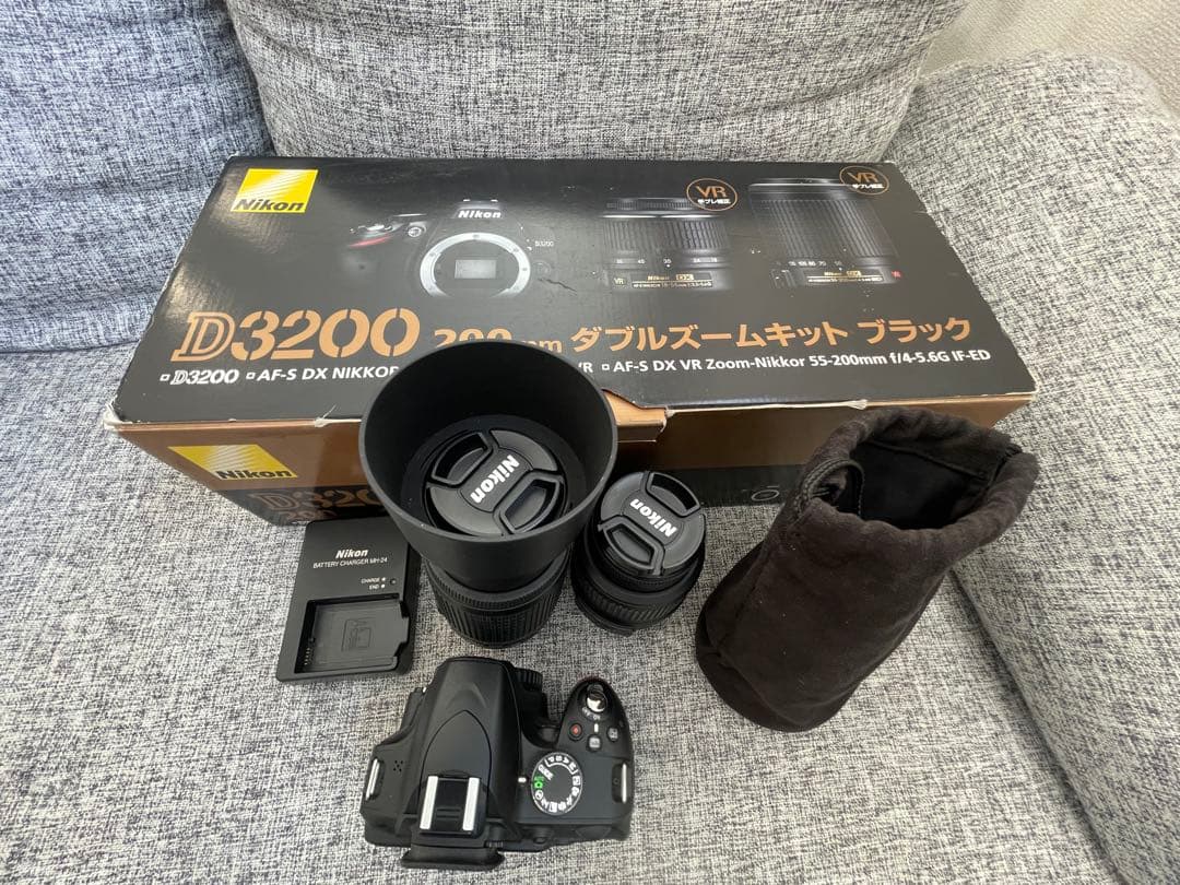 Nikon D3200 ダブルズームキット ブラック