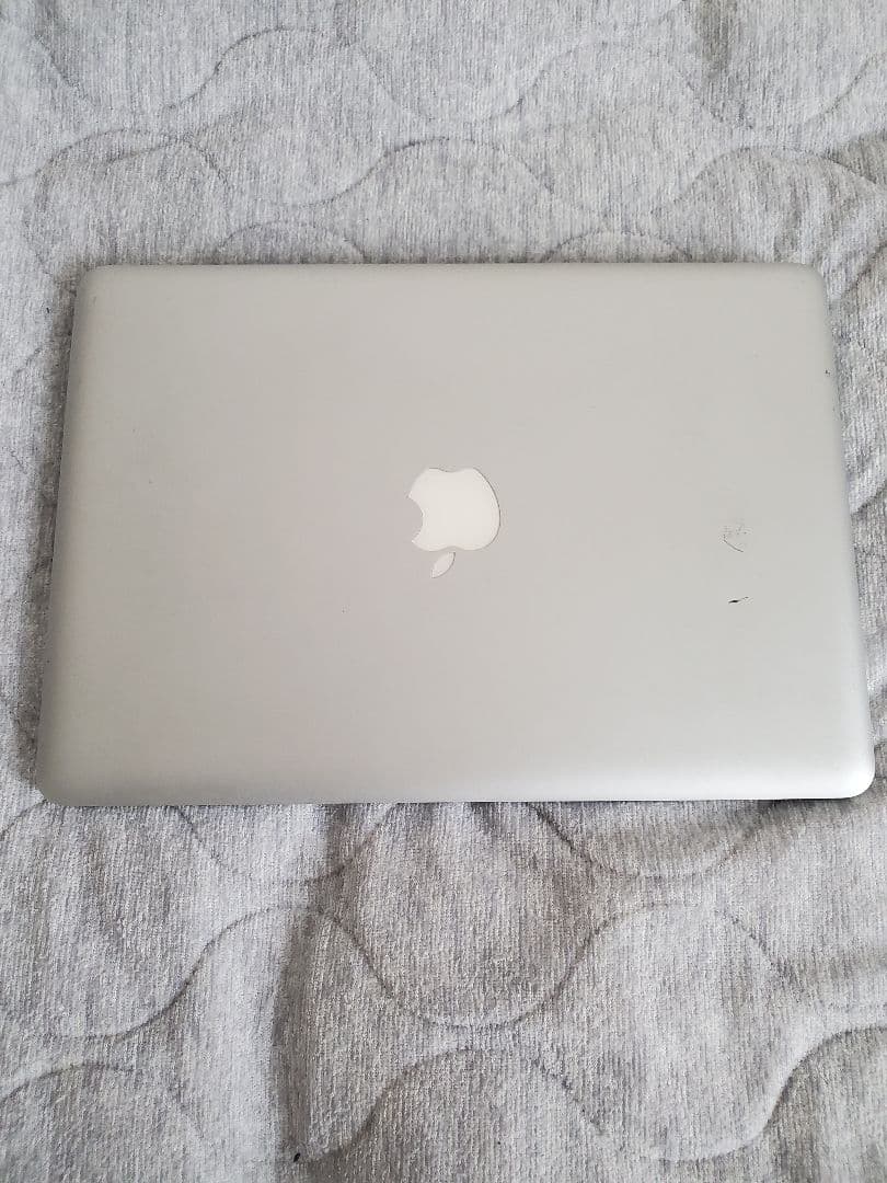 MacBook本体 MacBook Pro 500GB