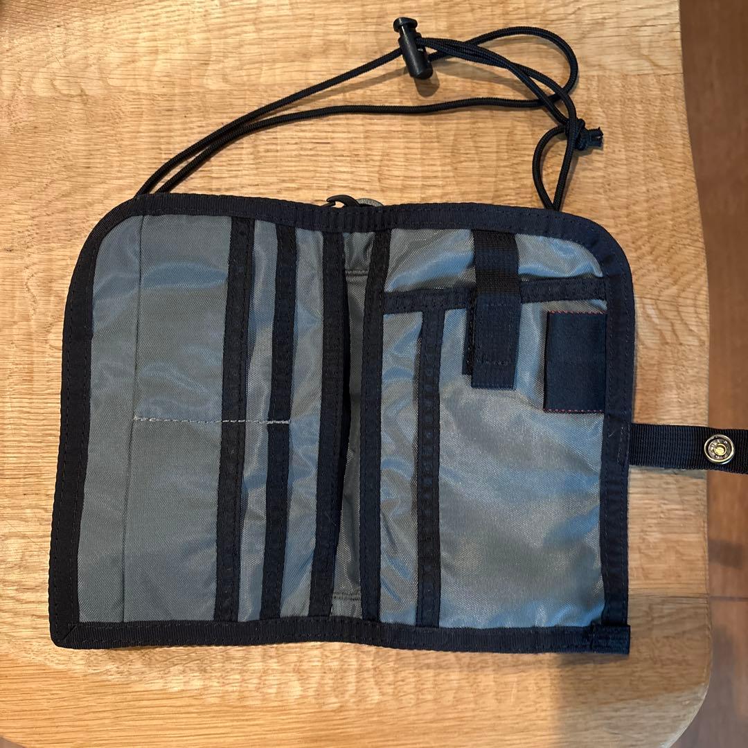 BRIEFING パスポートケース ブラック