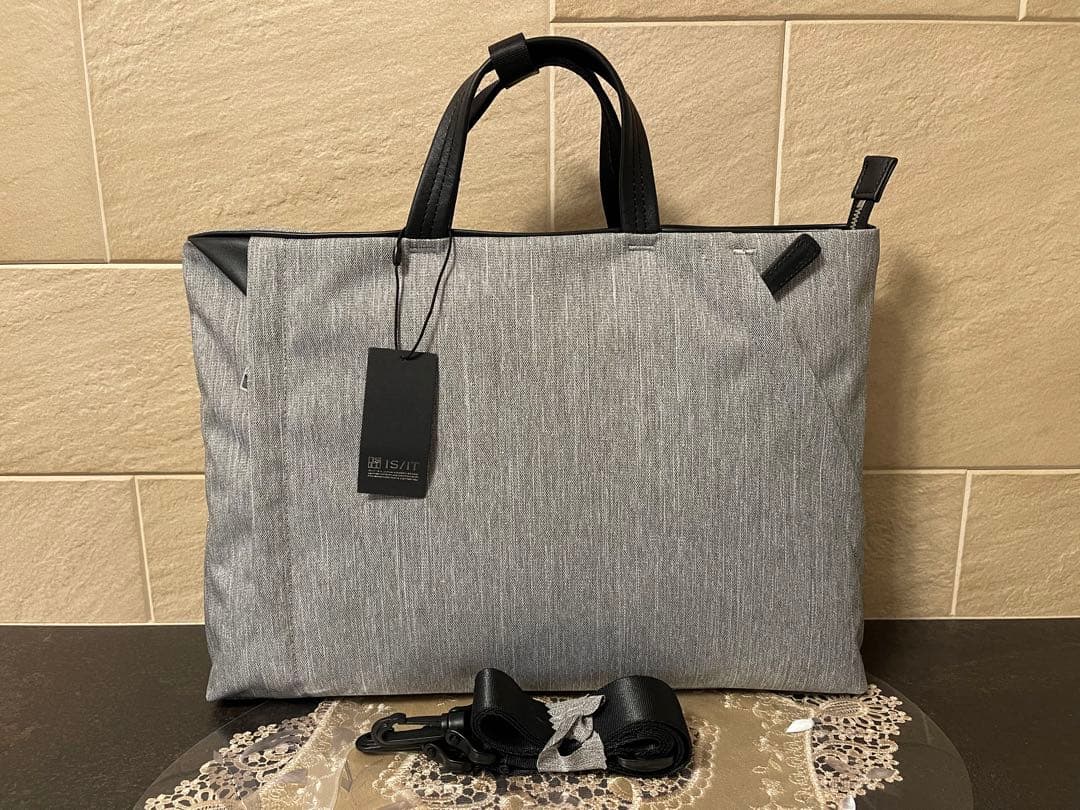 【新品】ISIT ビジネスバッグ/リュック　グレー　22,000円　3Way